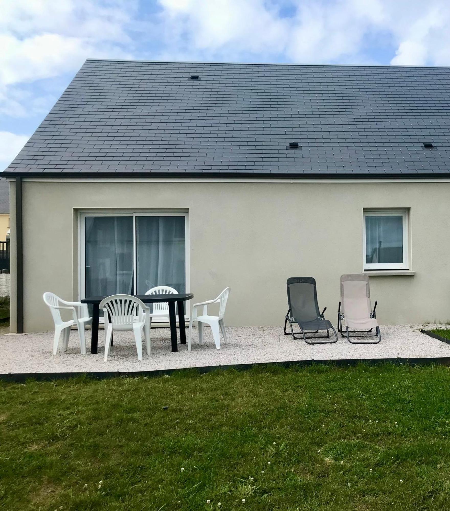 Maison 6-8 Personnes 3 Chambres Les Pieux Exterior photo